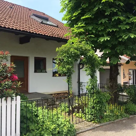 Ferienhaus Leo Σπίτι διακοπών